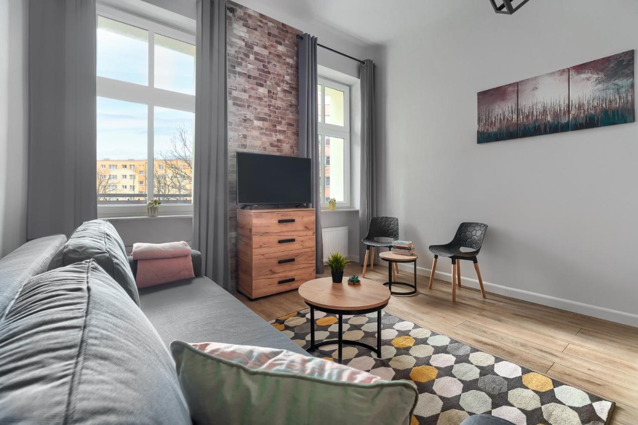 Margi Eos Apartament Large & Balcony Apartman Szczecin Kültér fotó